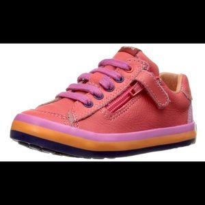 VGUC Campers LEATHER Coral Pink Side Zip sneakers